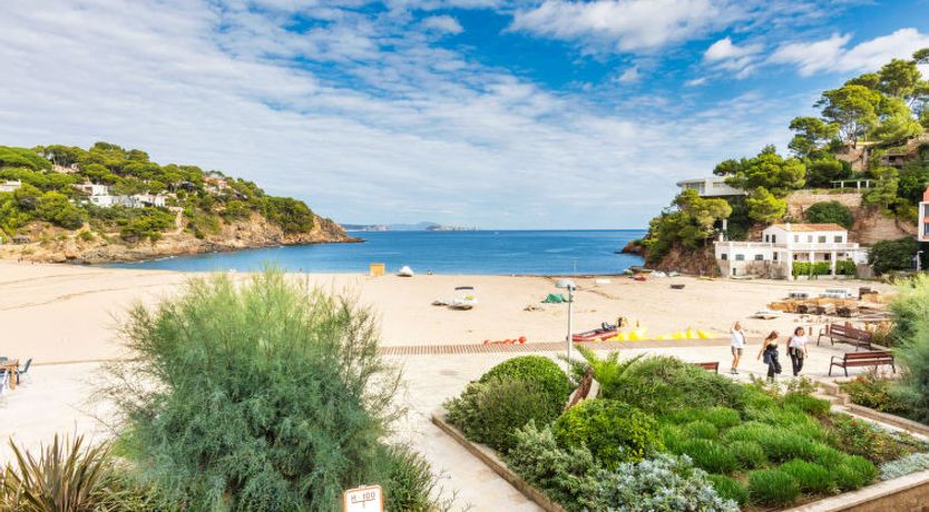 Photo of Sa Riera Beach