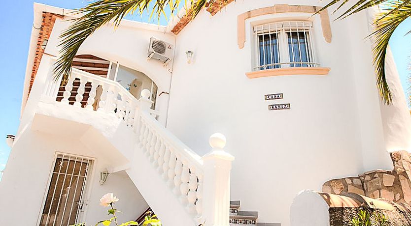 Photo of Lunas Villa 2