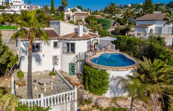 Casa Petra Holiday Home