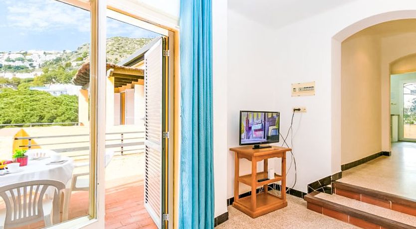 Photo of Velazquez Apartment 10