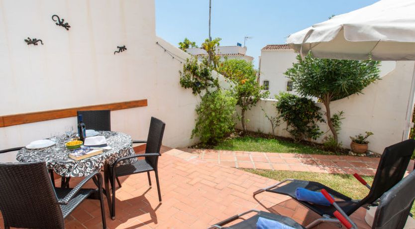 Photo of Las Golondrinas