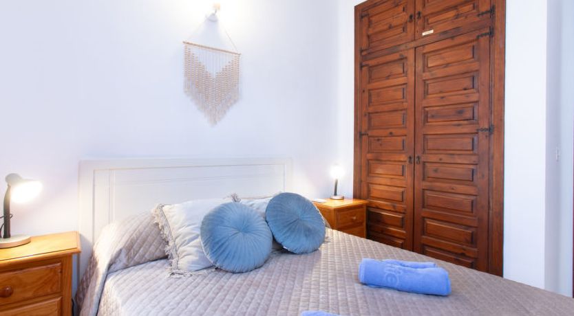 Photo of Las Golondrinas