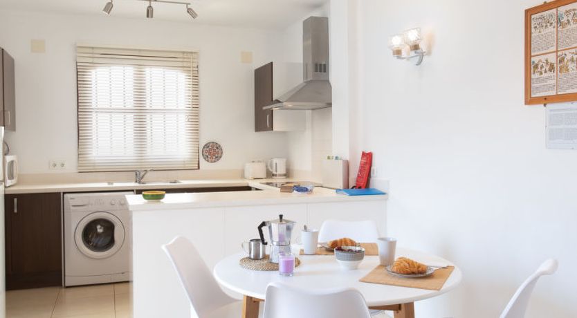 Photo of Las Golondrinas