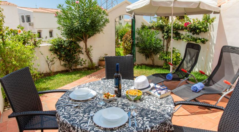 Photo of Las Golondrinas