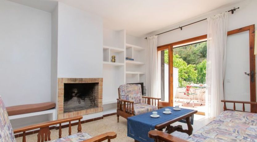 Photo of S'Esquirols N&ordm;7 Apartment 9
