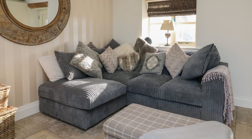 Photo of Hollys Barn