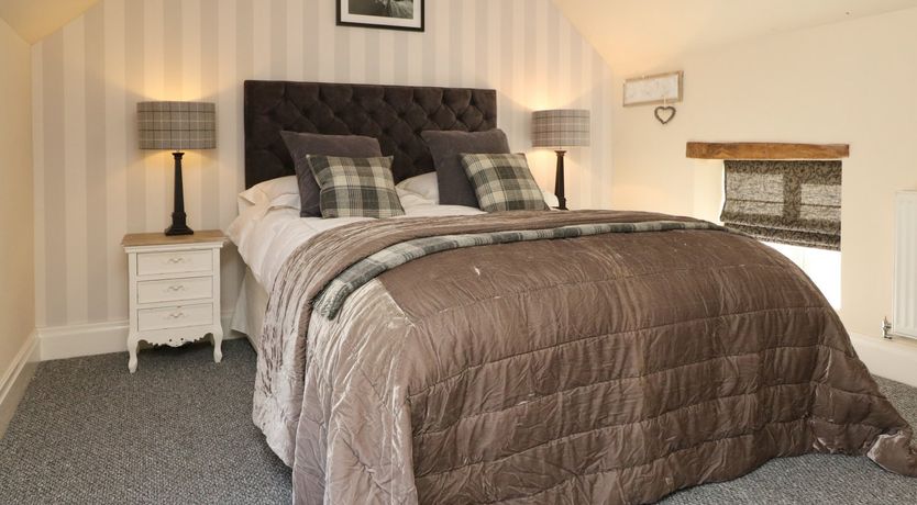 Photo of Hollys Barn