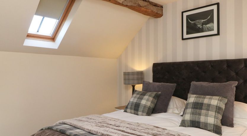 Photo of Hollys Barn