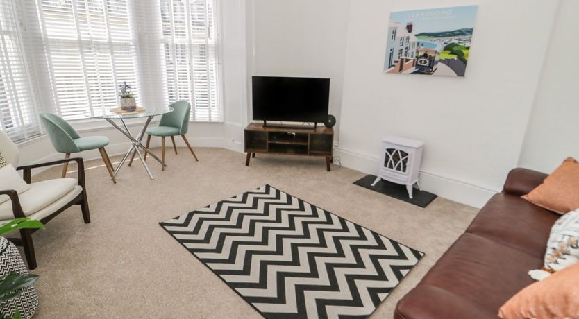 Photo of Llewelyn Apartment