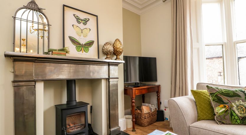 Photo of 10 Chaloner