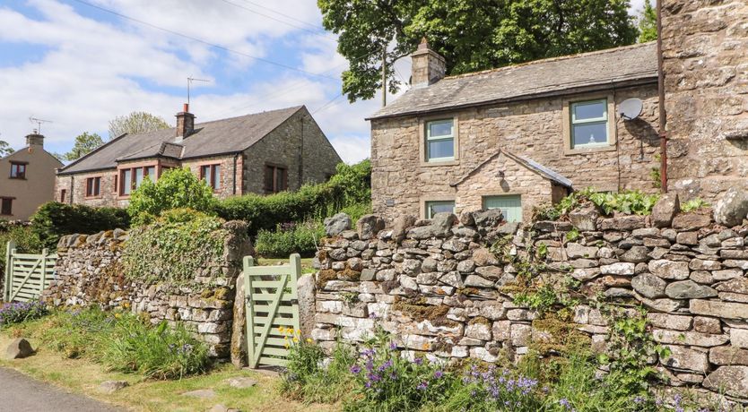 Photo of White House