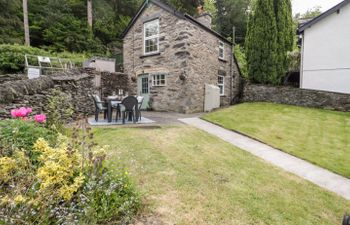 Bron Celyn Bach Holiday Cottage