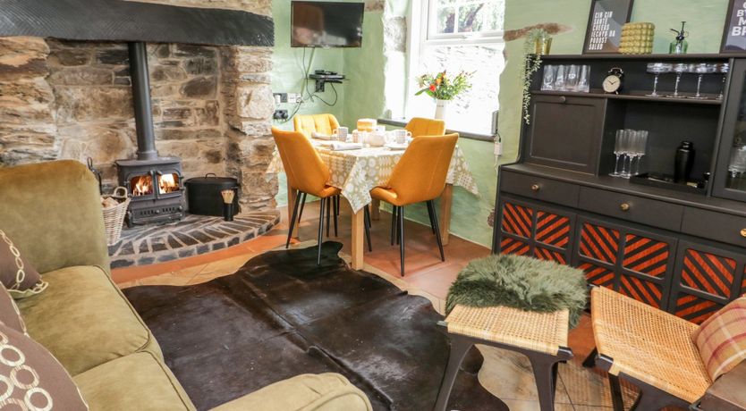 Photo of Bron Celyn Bach