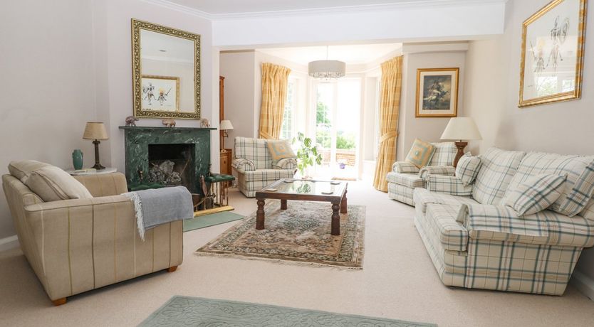 Photo of Coombe Place House