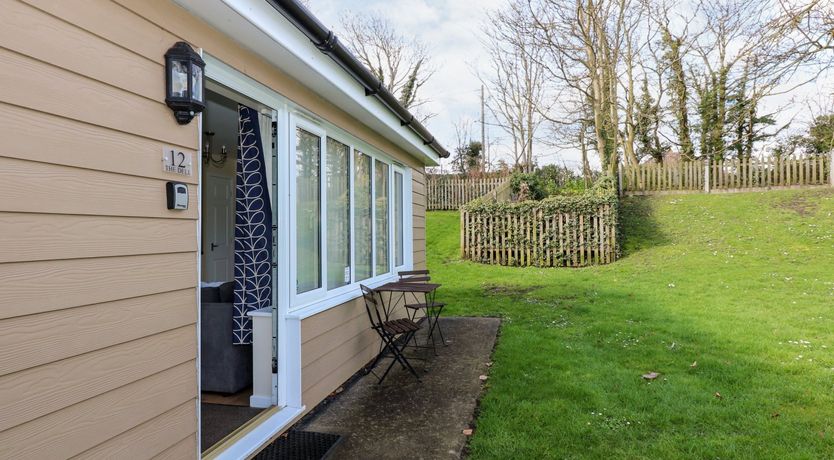 Photo of 12 The Dell