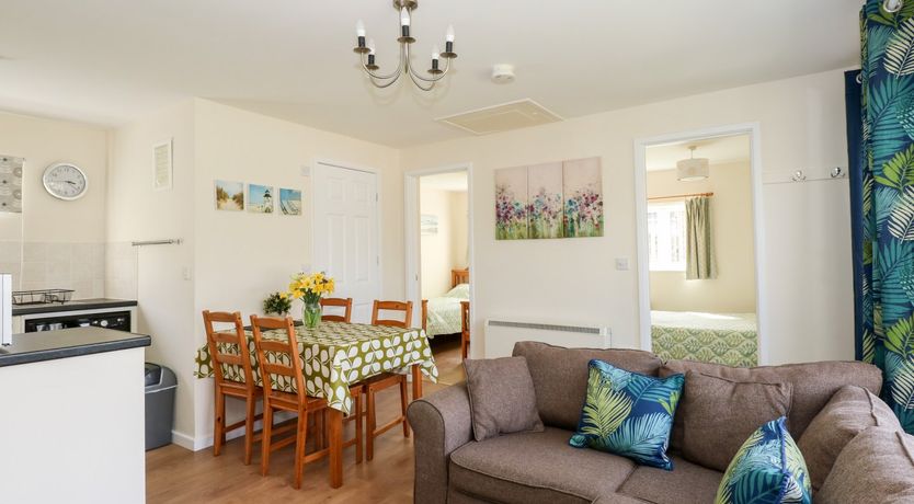 Photo of 14 The Dell