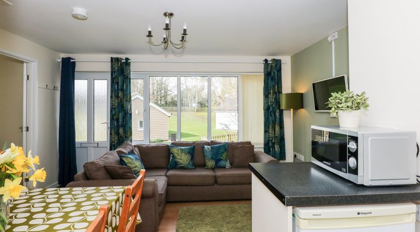 Photo of 14 The Dell