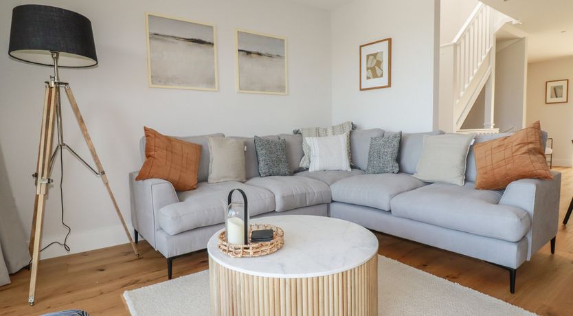 Photo of 7 Longshore