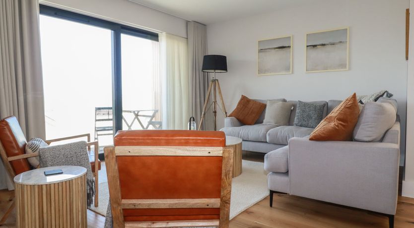 Photo of 7 Longshore