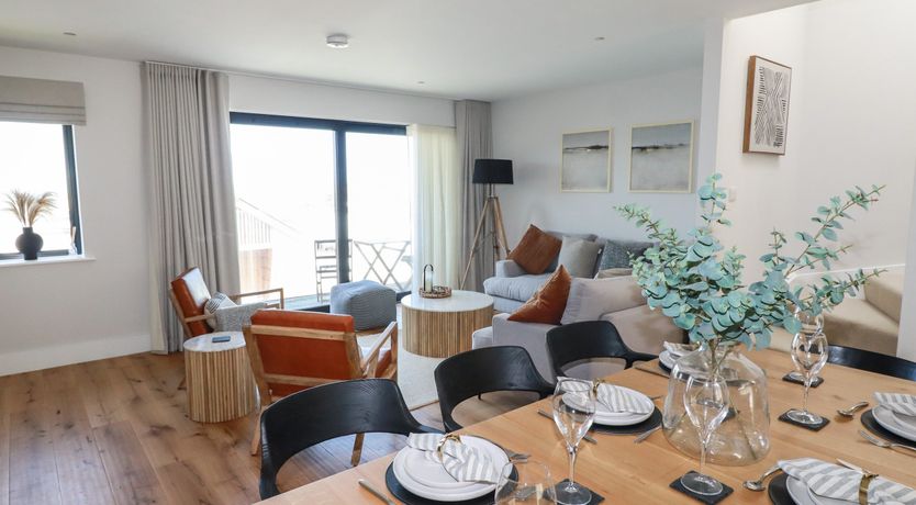 Photo of 7 Longshore