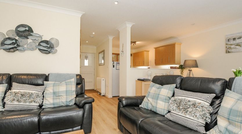 Photo of Woodmans Cottage