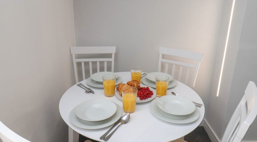 Photo of Frankie’s Seaview 5