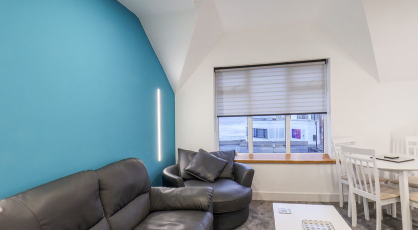 Photo of Frankie’s Seaview 5