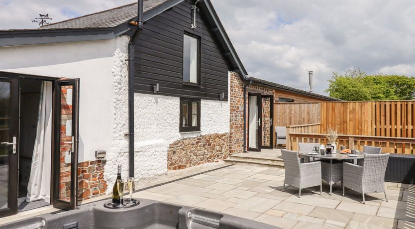 Photo of Strawberry Bank - Kingfisher