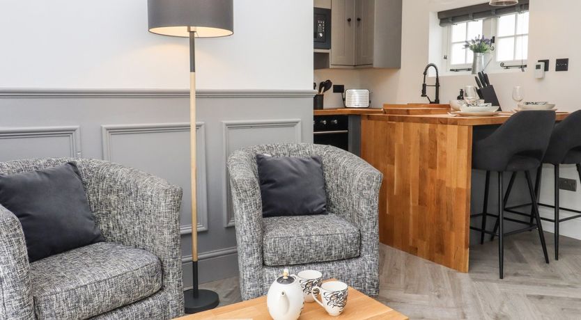 Photo of The Snug at Pickelden Farmhouse