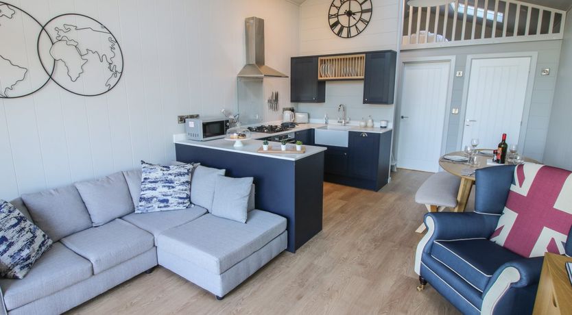 Photo of Little Shelve Barn