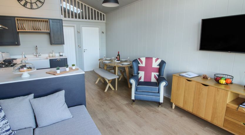 Photo of Little Shelve Barn