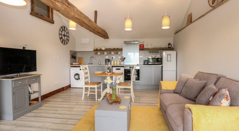 Photo of Bee Happy Barn