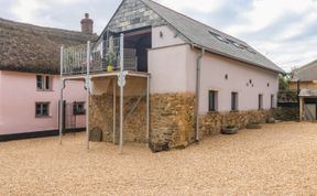 Photo of Becket's Barn