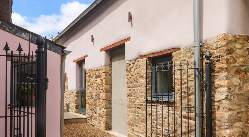 Photo of Becket's Barn