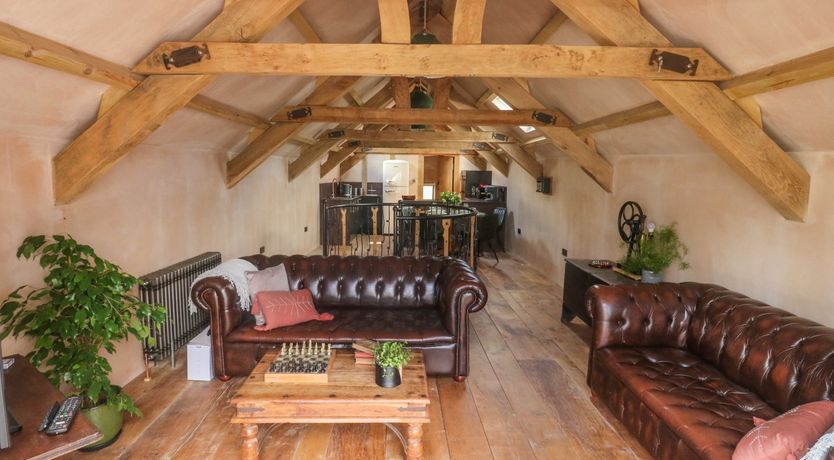 Photo of Becket's Barn