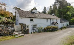 Photo of Old Farm Cottage