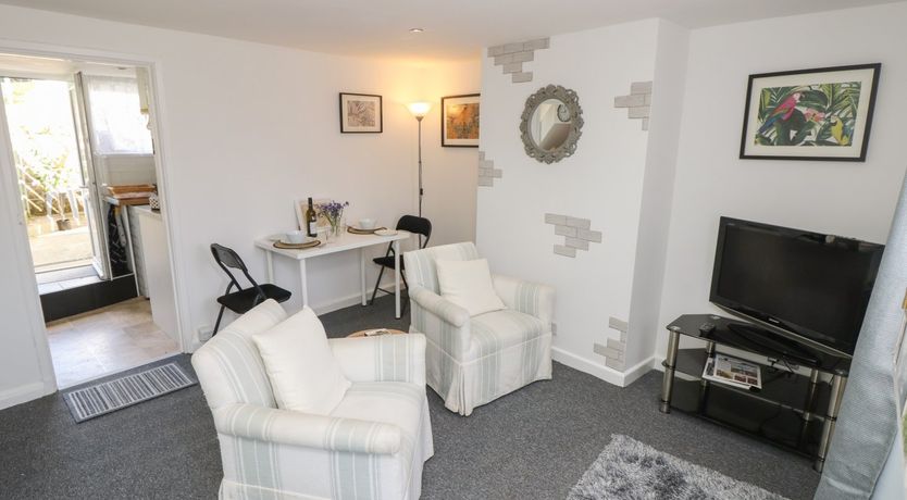 Photo of Castle Cottage