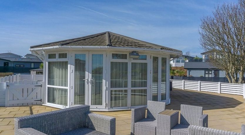 Photo of E19 The Warren