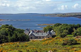 Photo of luxury-connemara-cottages