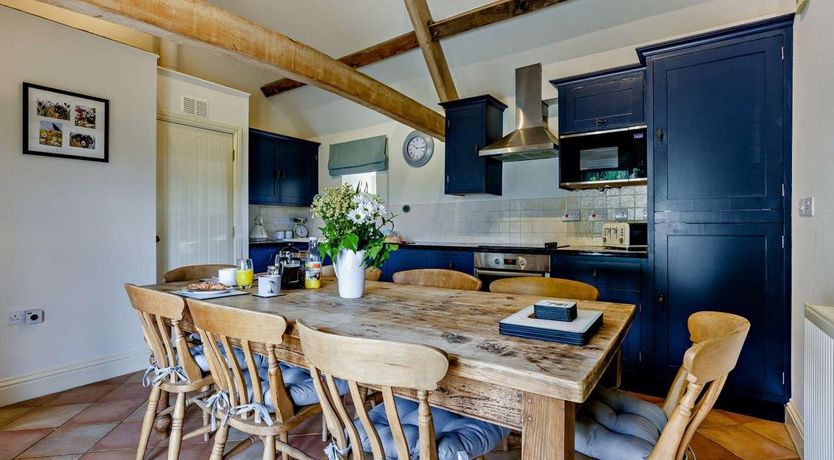 Photo of 3 Bed in Kemble