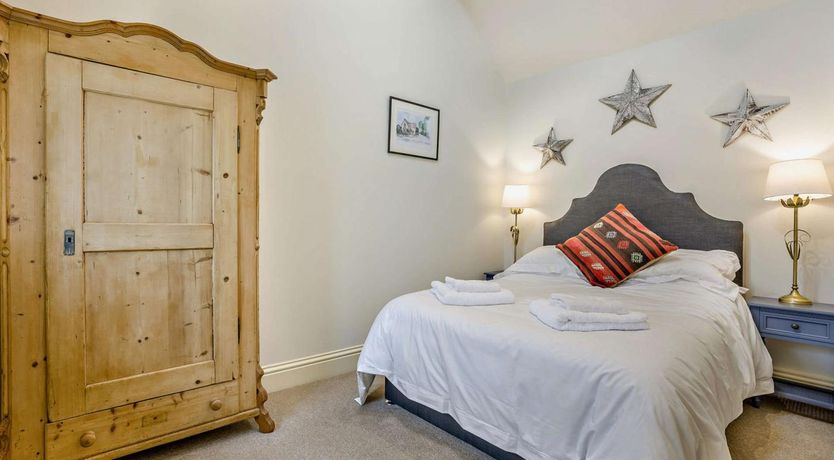Photo of 1 Bed in Cirencester