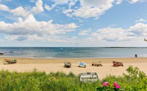 Photo of in Low Newton by the Sea (CN026)