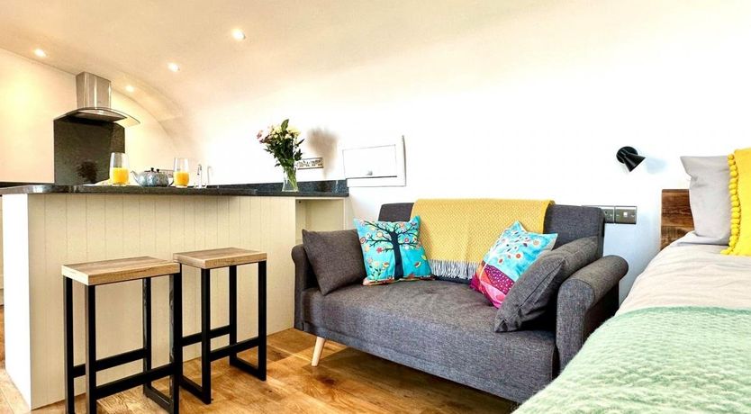 Photo of 1 Bed in Morwenstow