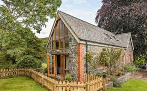 Photo of in Ruthin  (90654)