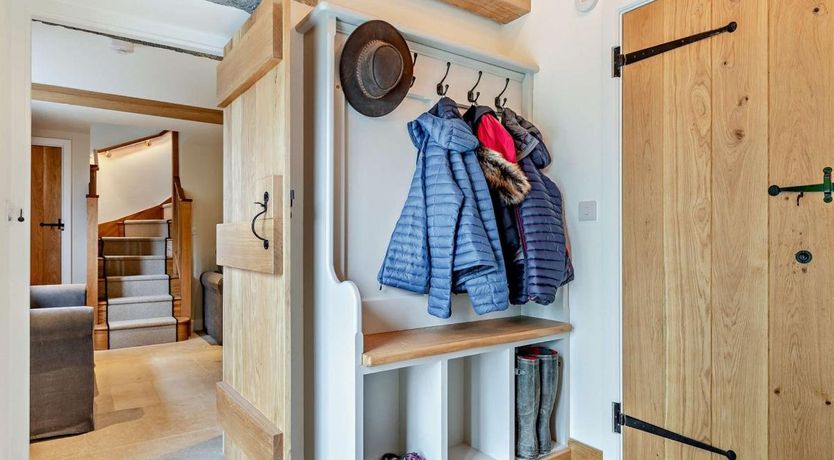 Photo of 3 Bed in Tunstead