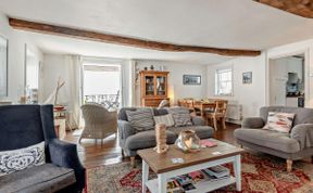 Photo of in Lymington (92141)