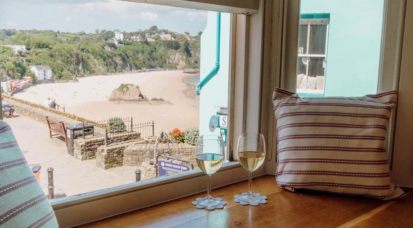 Photo of in Tenby (92150)