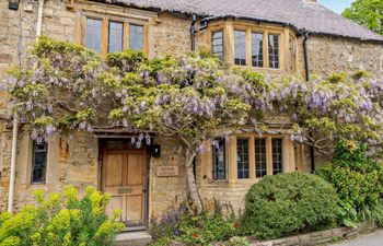 in Beaminster (91857) Holiday Cottage