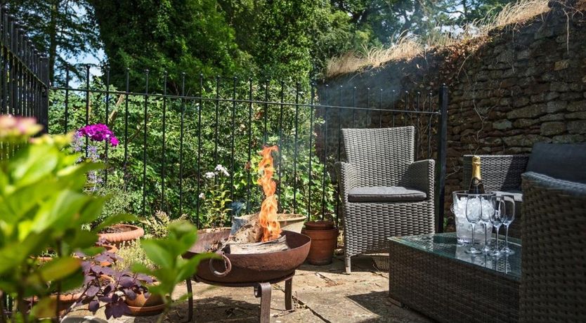 Photo of 4 Bed in Ingoldisthorpe