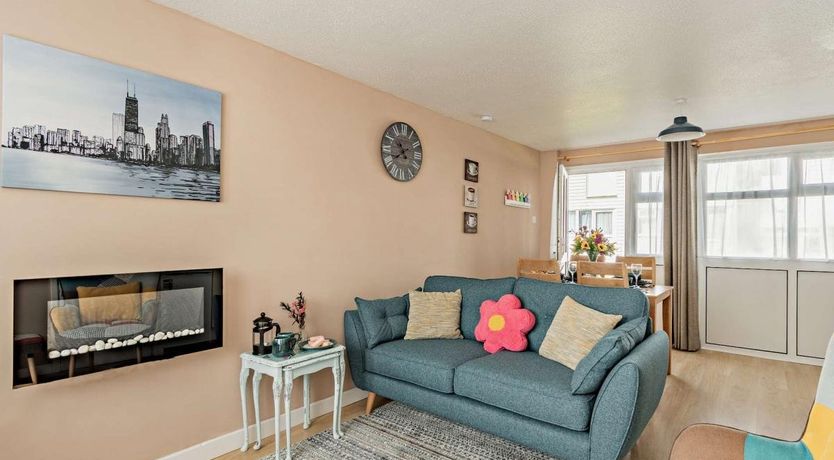 Photo of 2 Bed in Freshwater East